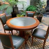 Round table type directoire green leather and its 4 chairs