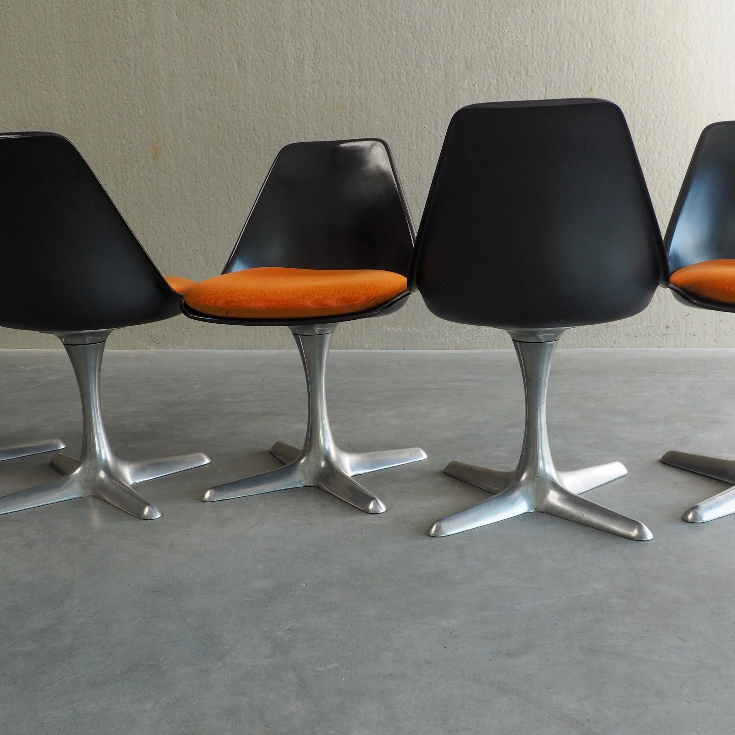 Space Age dining set by Maurice Burke for Arkana