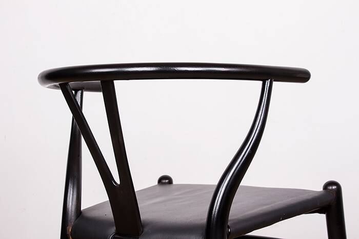4 Danish chairs, black lacquered wood and leather, Wishbone model, Hans Wegner