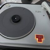 Tourne disques Teppaz « Oscar »