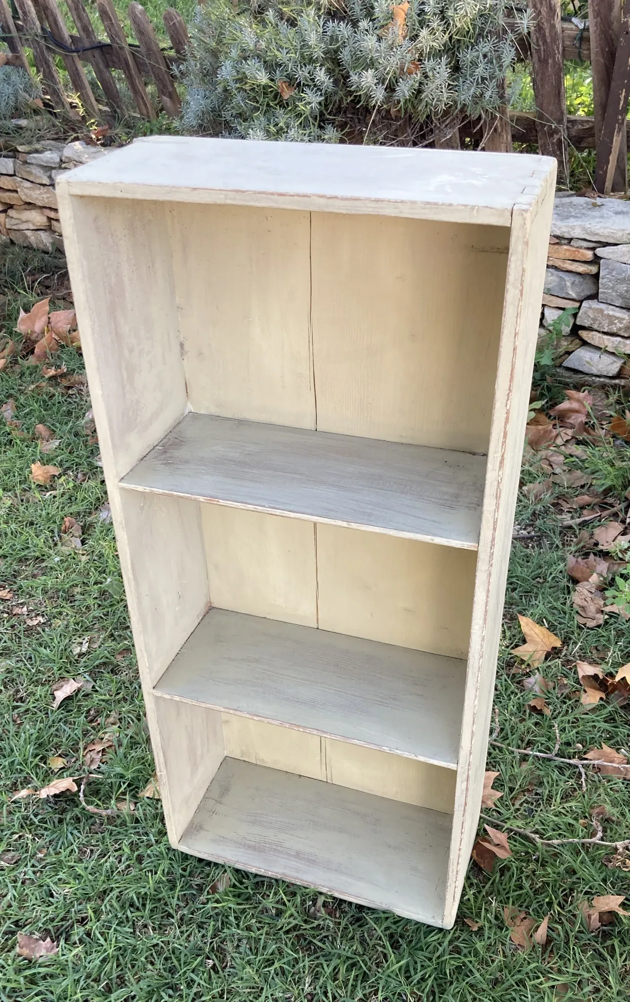 Shelf - small bookcase 84 x 37