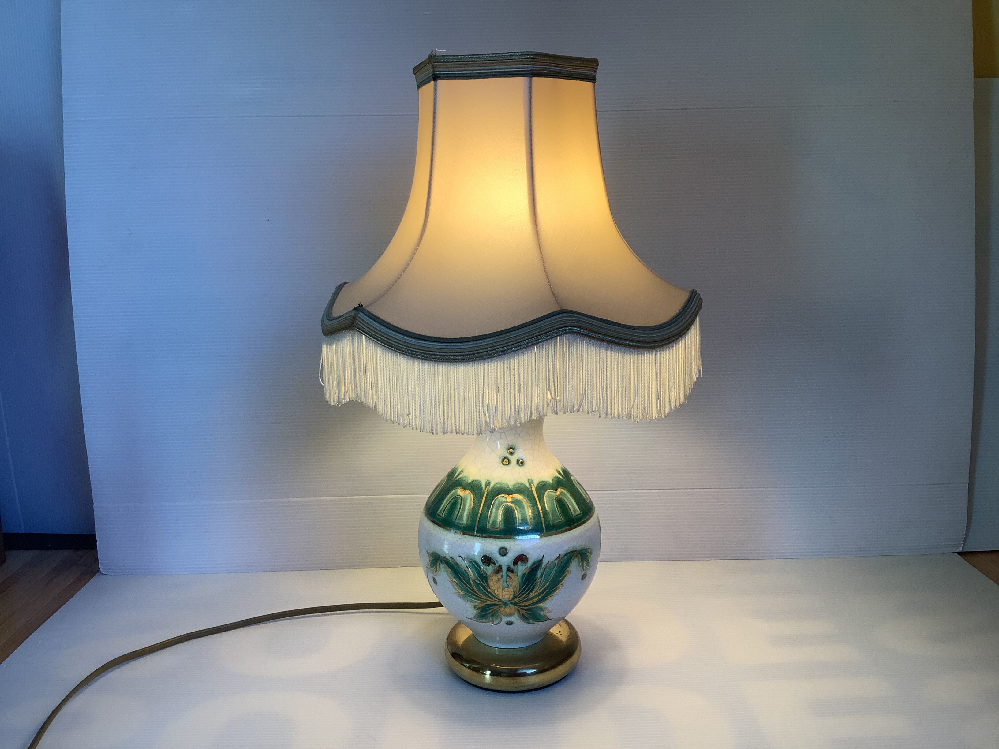 Drimmer France cracked ceramic lamp