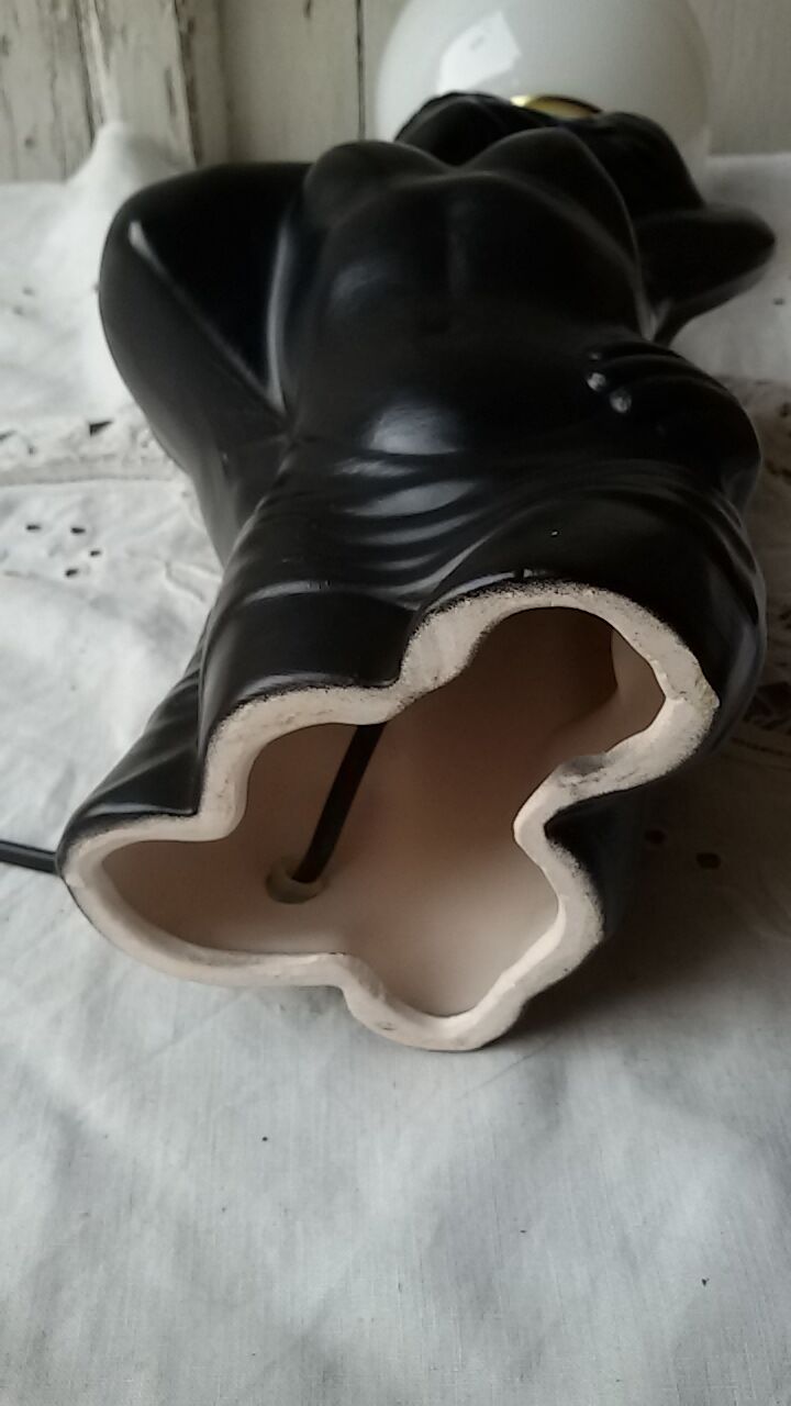 Black ceramic love couple lamp