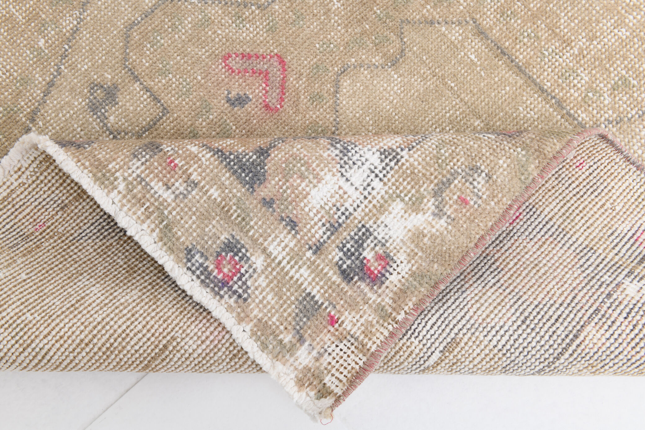 4x7 faded brown turkish rug