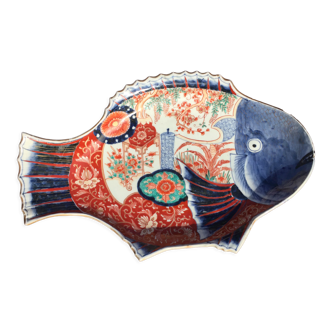 Imari dish in the shape of fish 41 x 26cm