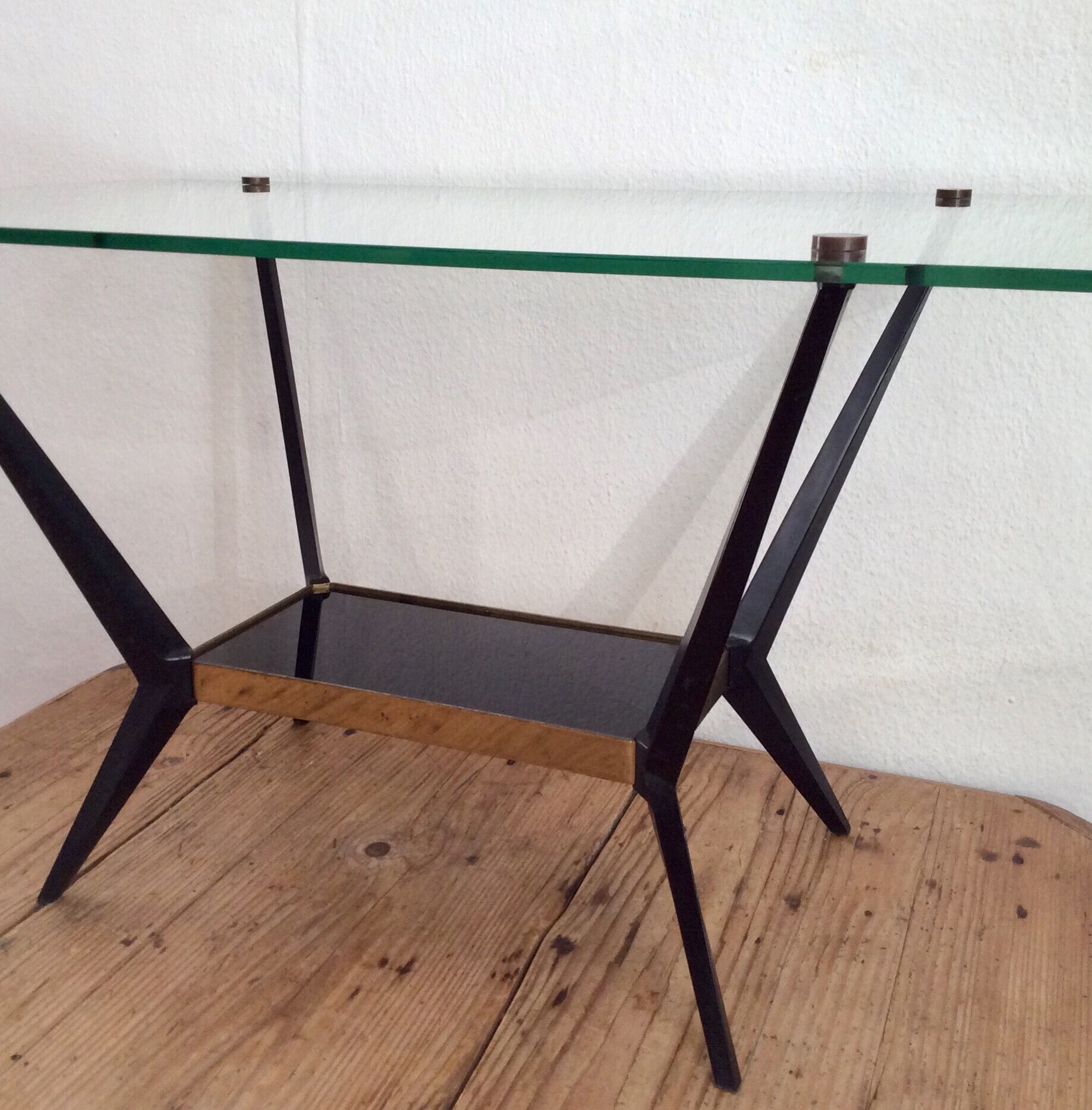 Table designed by Jarden for the 1960, Auteuil model
