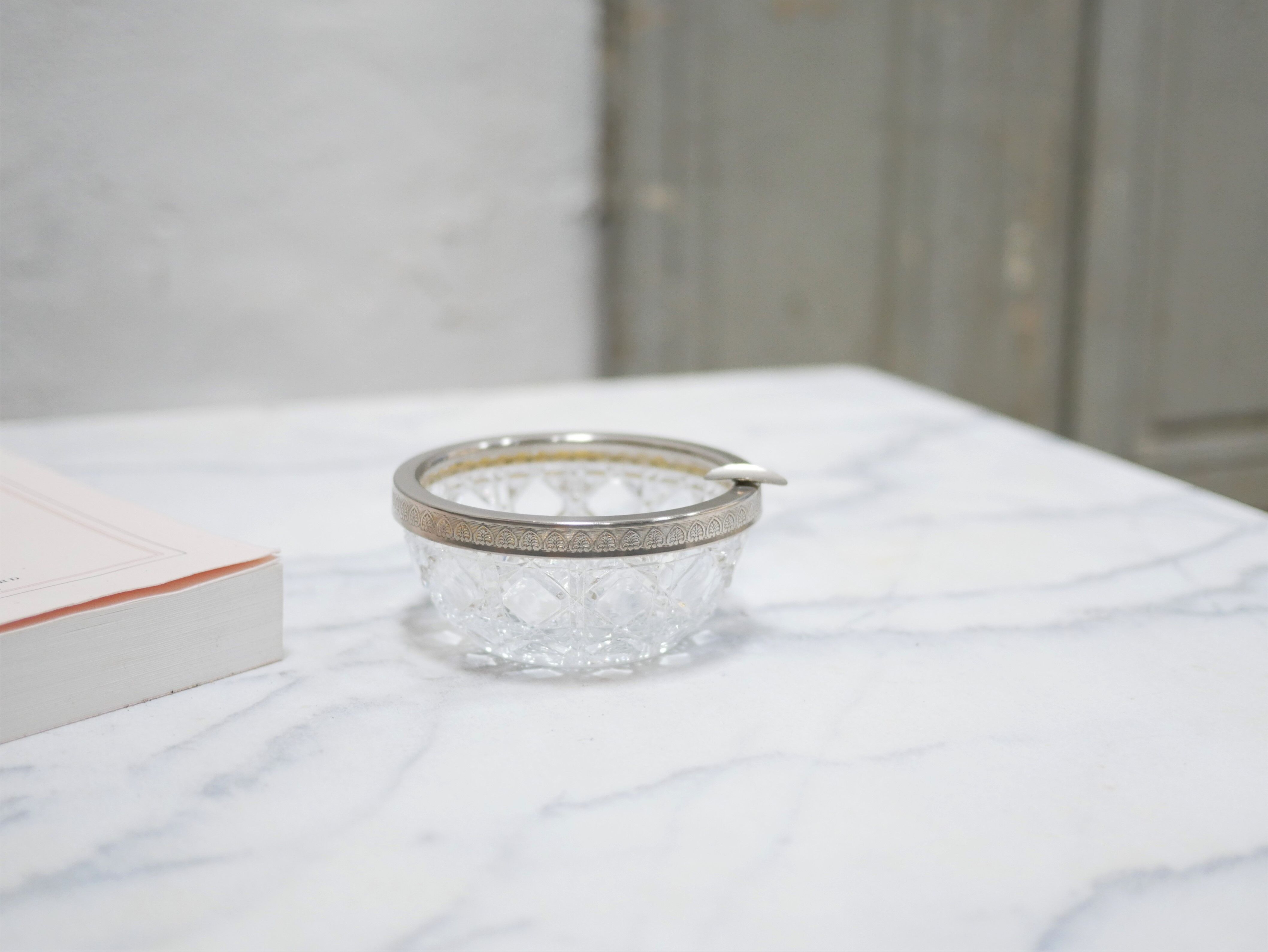 Vintage ashtray in crystal and silver metal