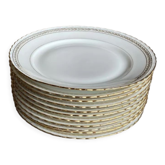 Service de onze assiettes à dessert en porcelaine du Béry