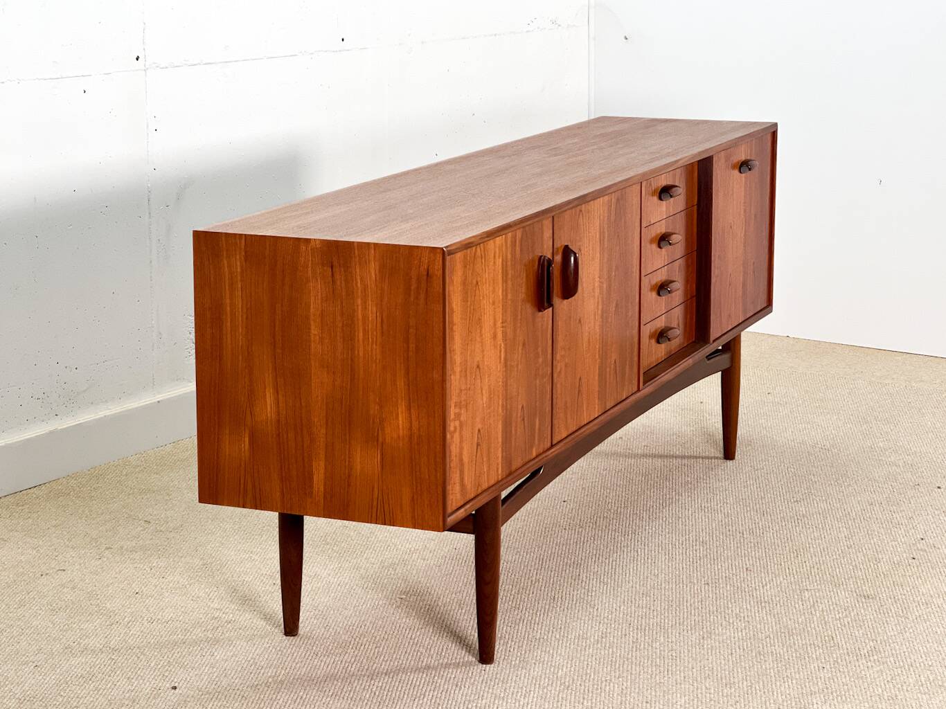 Buffet long de GPlan (collection Brasilia)