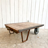 SNCF pallet coffee table