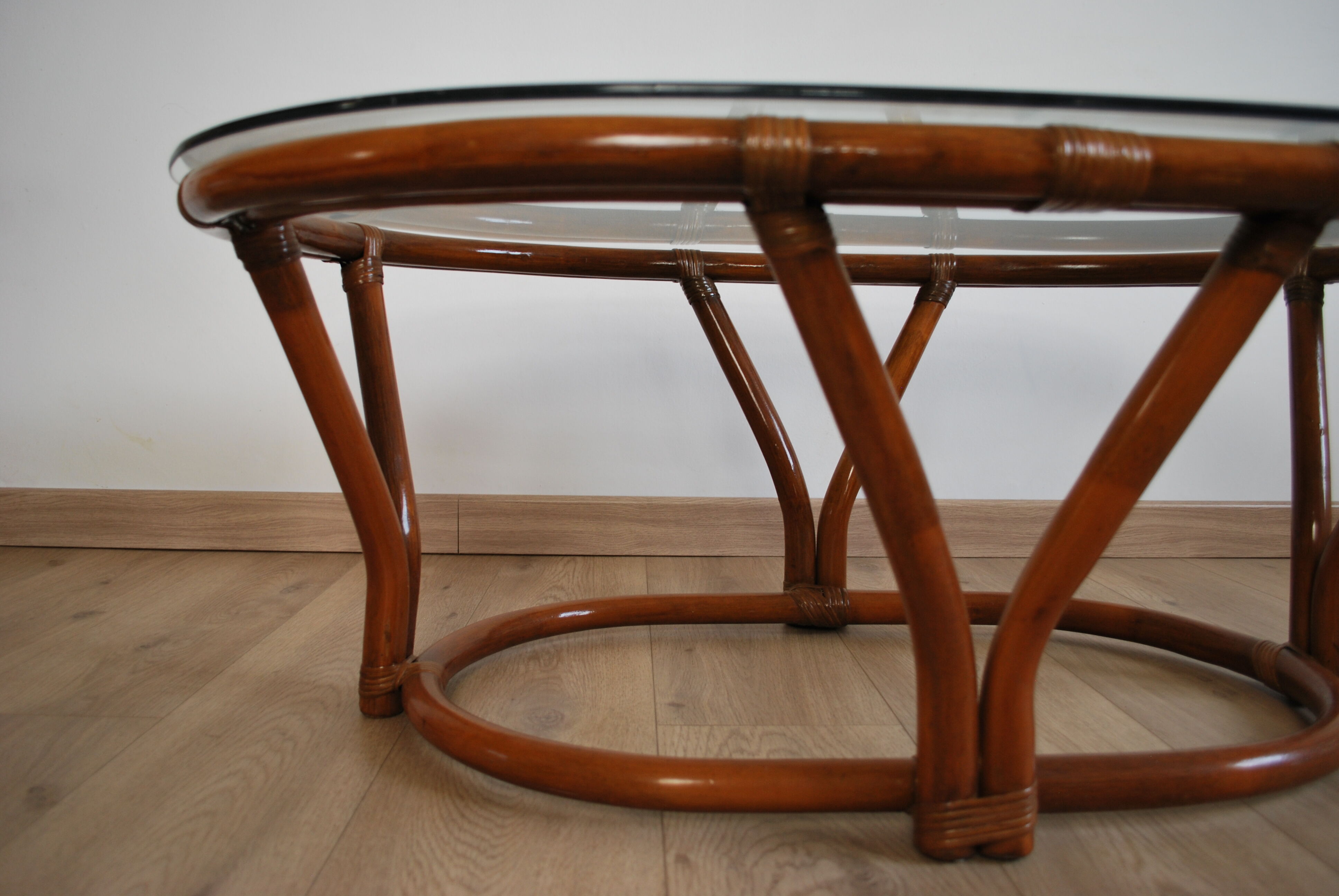Rattan table and glass