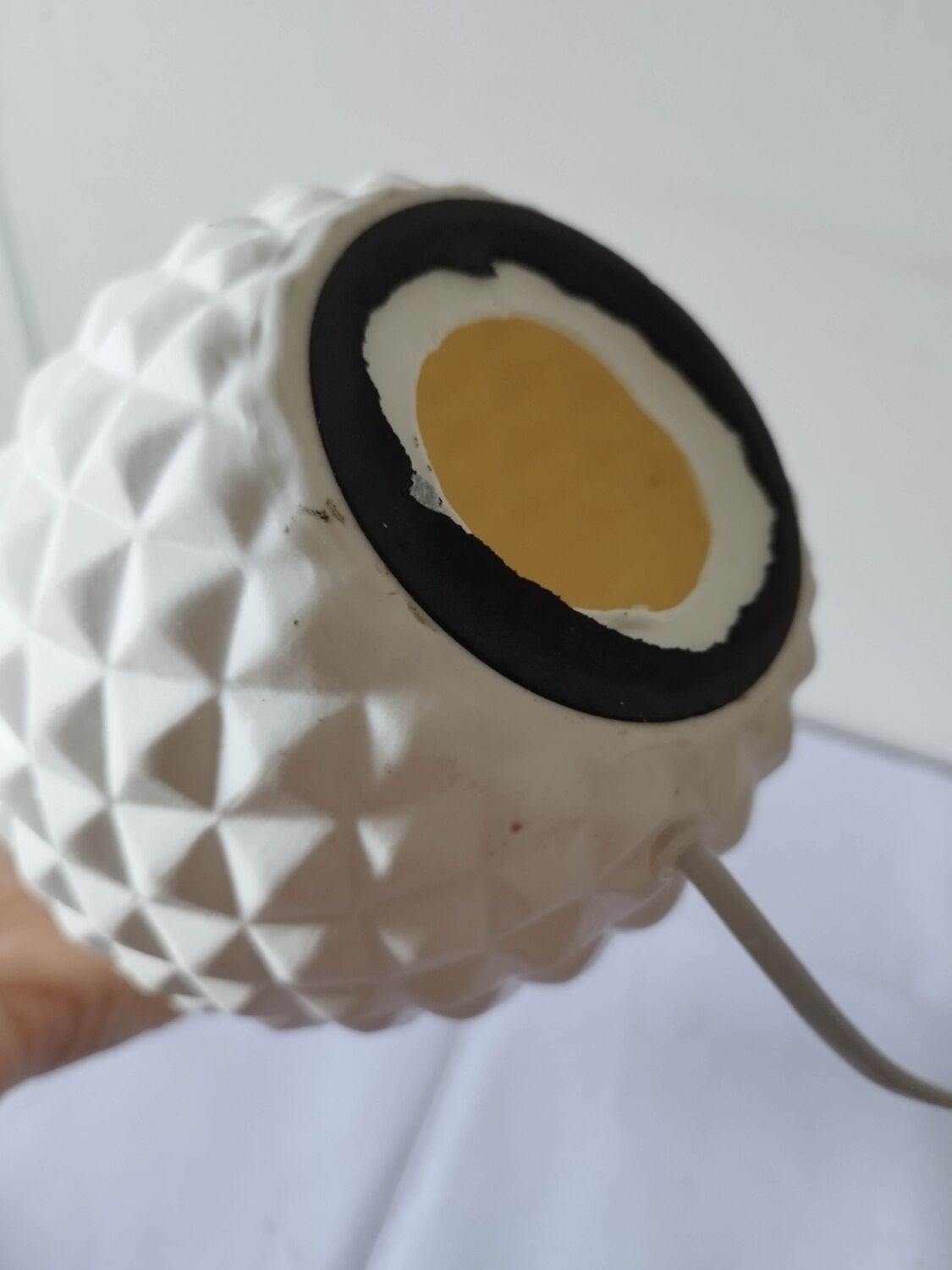 Pineapple lamp in white biscuit