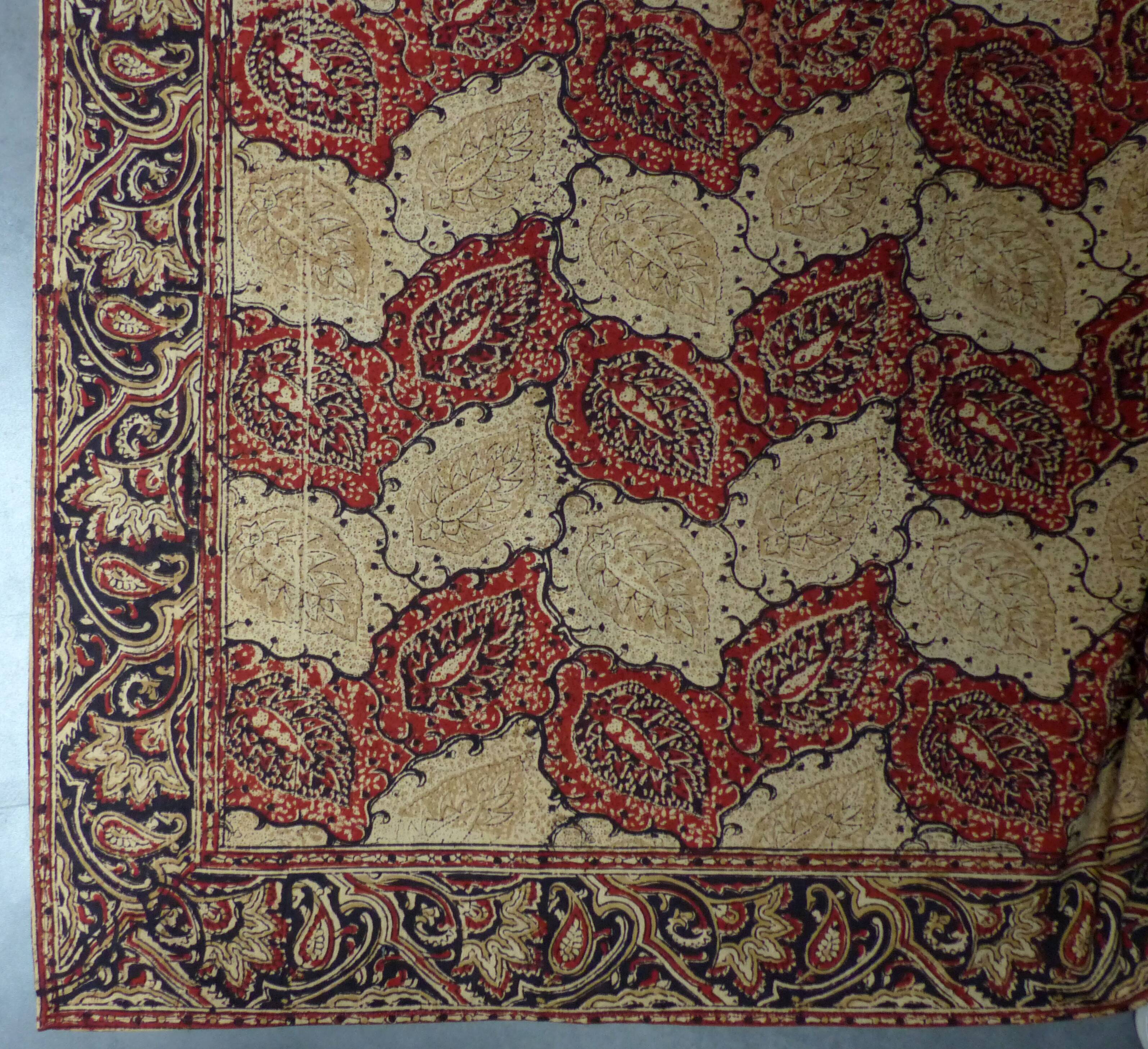 Square Indian tablecloth 130x130 with paisley patterns.