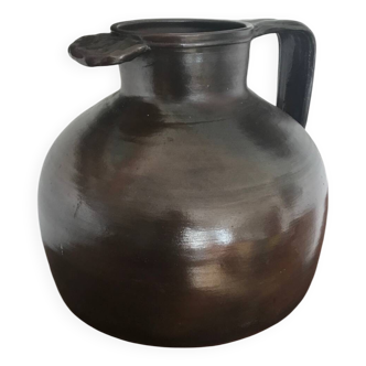 Large baker's jug