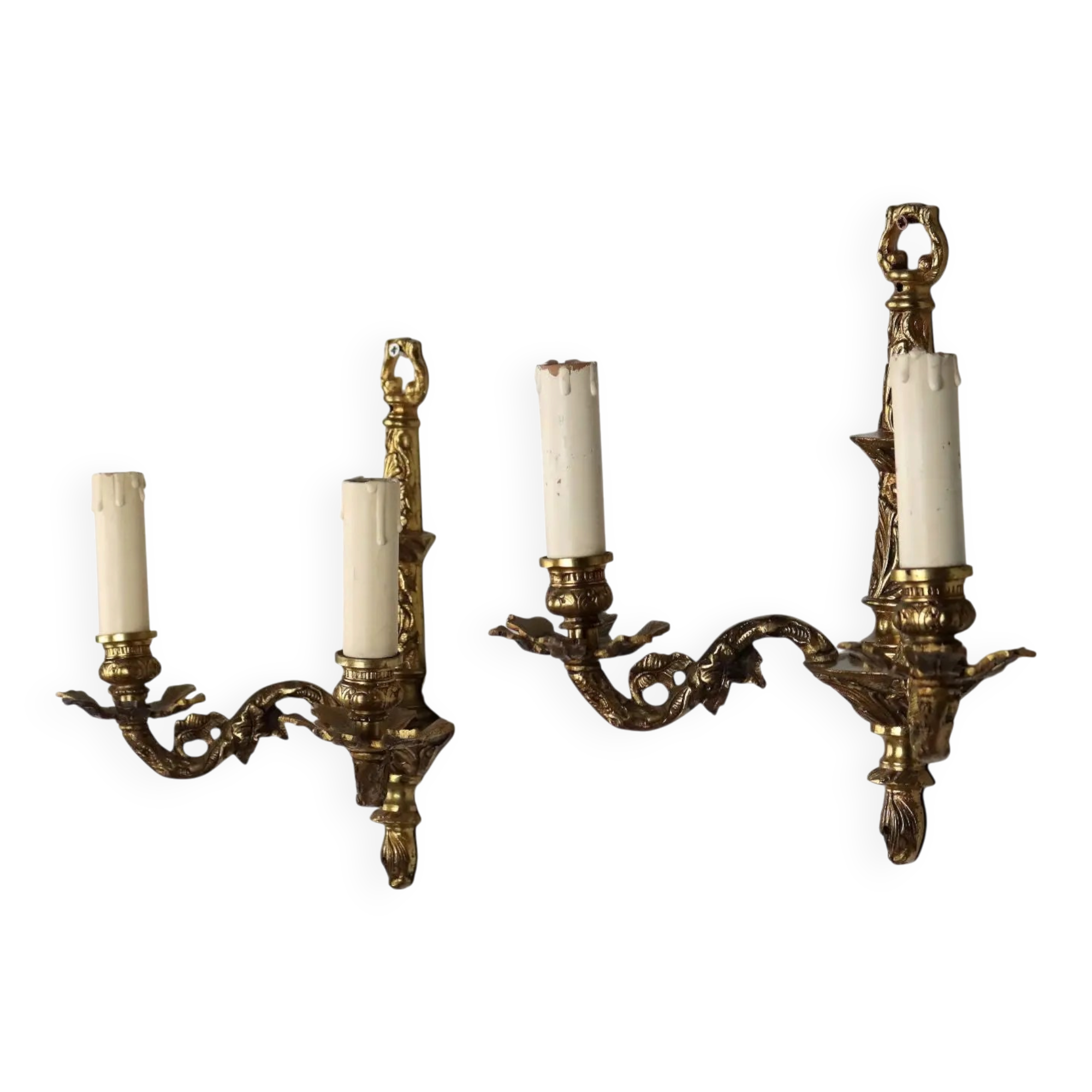 Pair of antique wall sconces in bronze, Italy, 20th century.