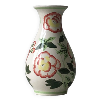 Ceramic vase with floral motifs