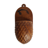 Carved wooden hood signed by J. Pérard and numbered 1900-1910