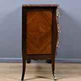 Small marquetry chest of drawers, Louis XV style – mid 19th century