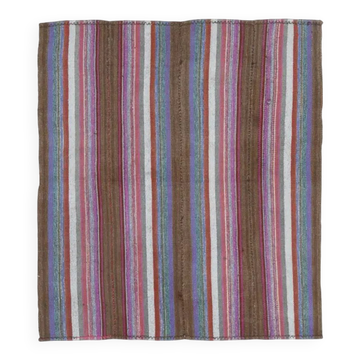 Tapis kilim vintage turc en laine et coton violet fait main