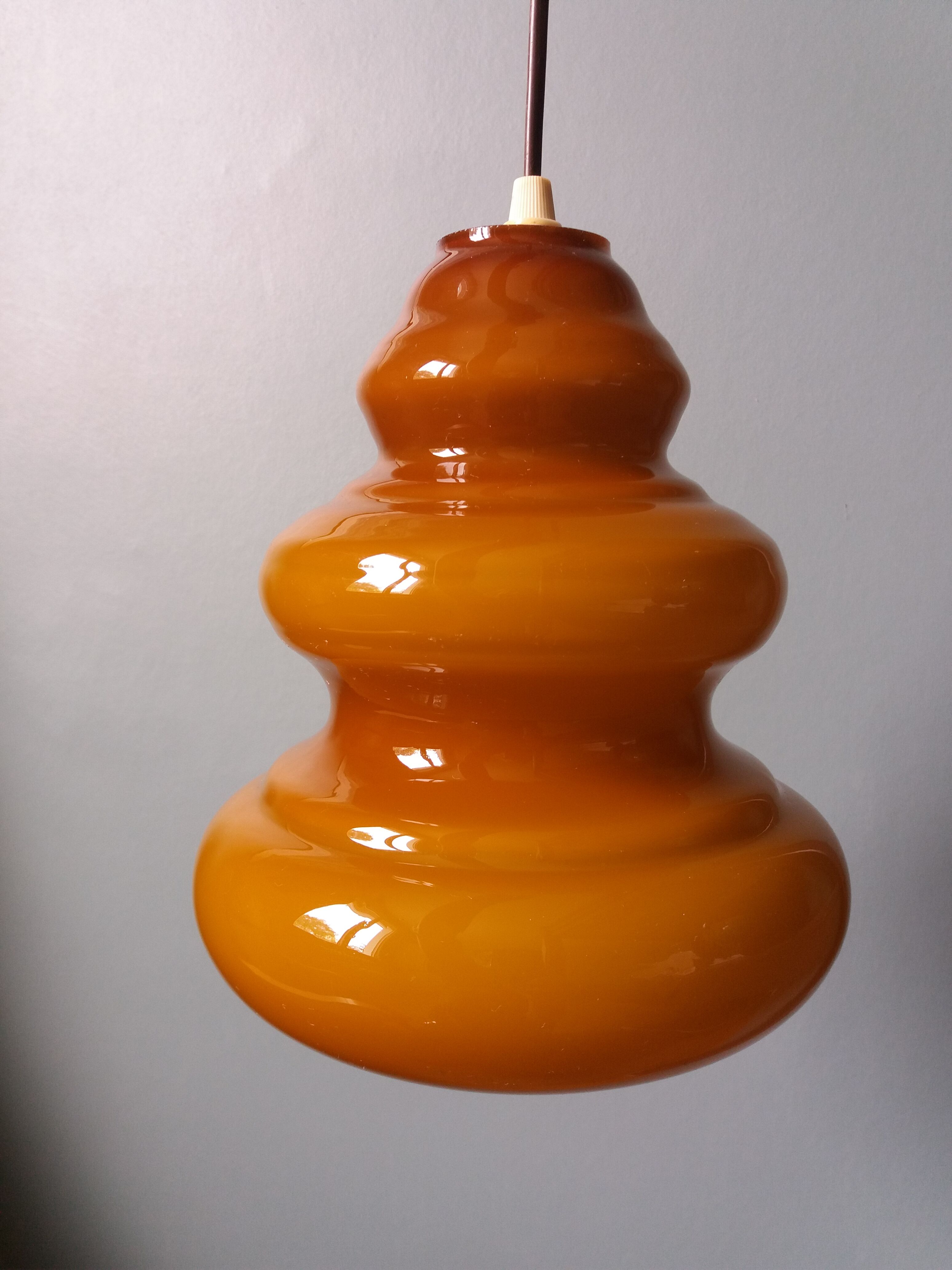 Caramel opaline glass hanging lamp