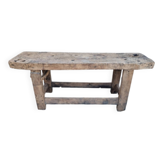 Carpenter's workbench without vice