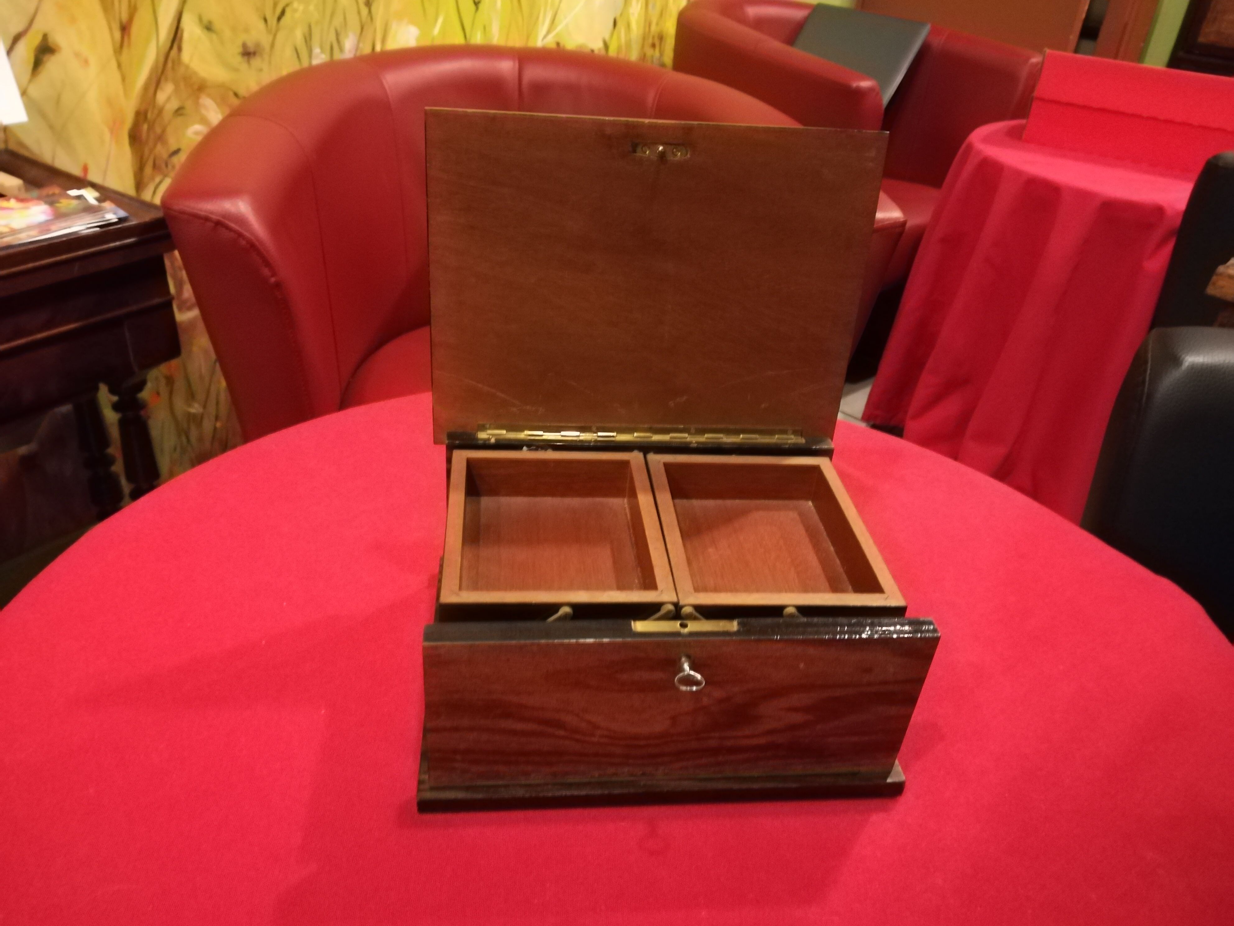 Wooden cigar box