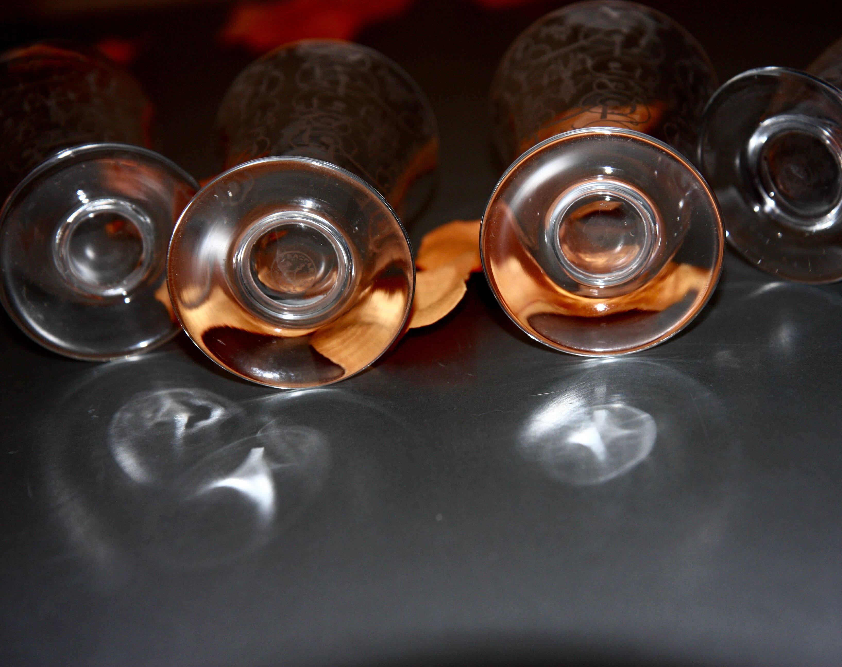 Four Baccarat flutes engraved crystal model Michelangelo