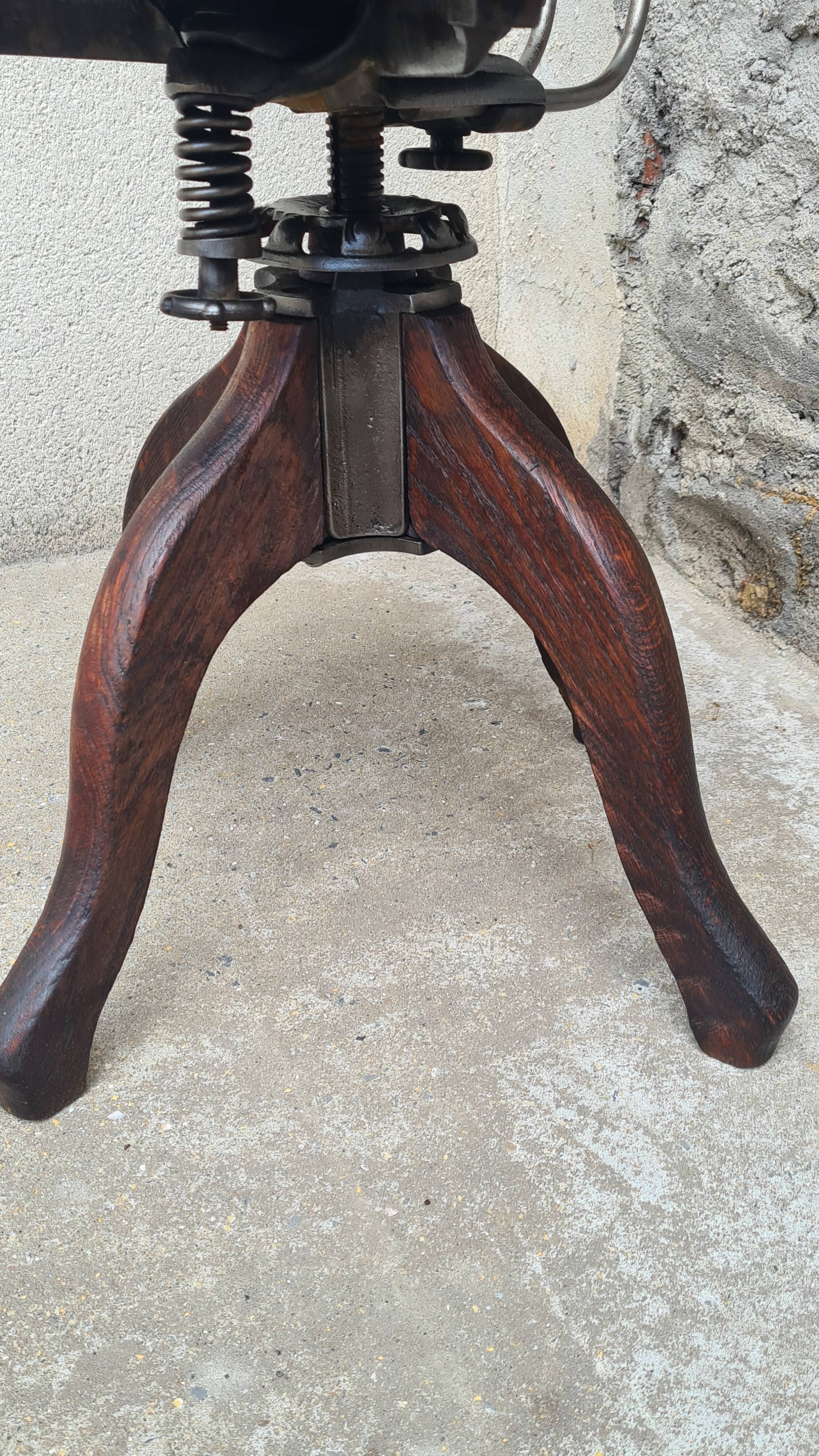 Workshop chair