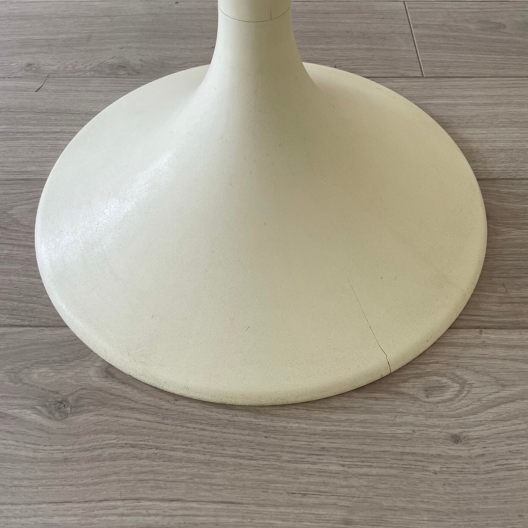 Tulip foot armchairs, 1970