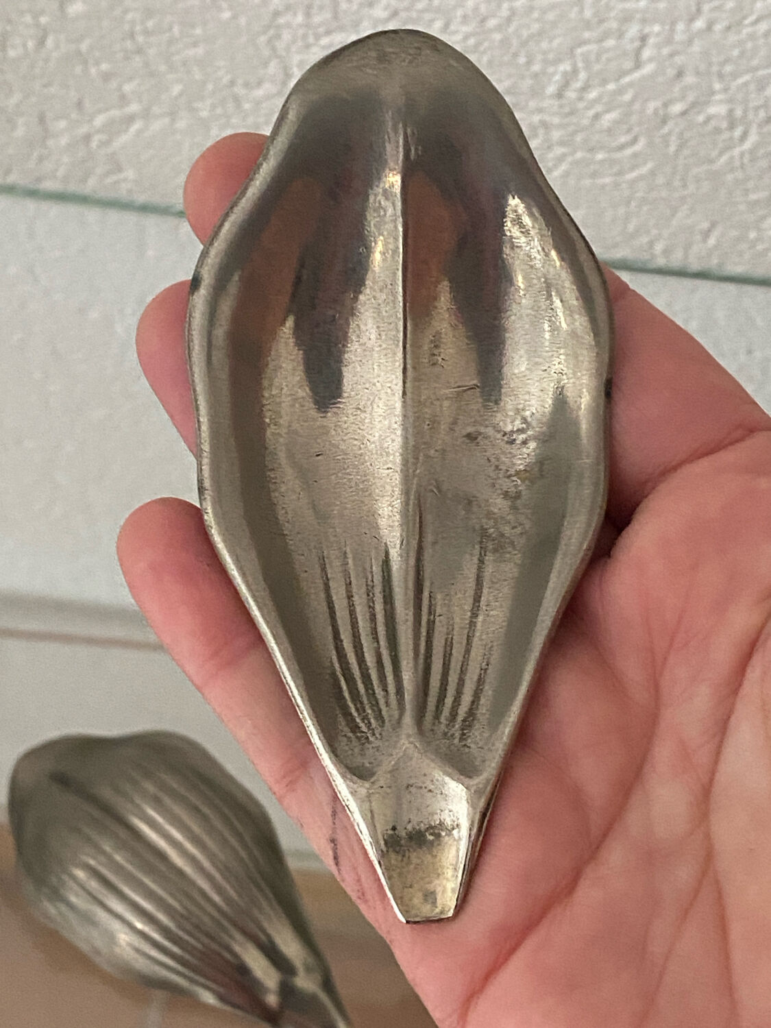 Ashtrays, lotus flower, removable petals, made of metal.