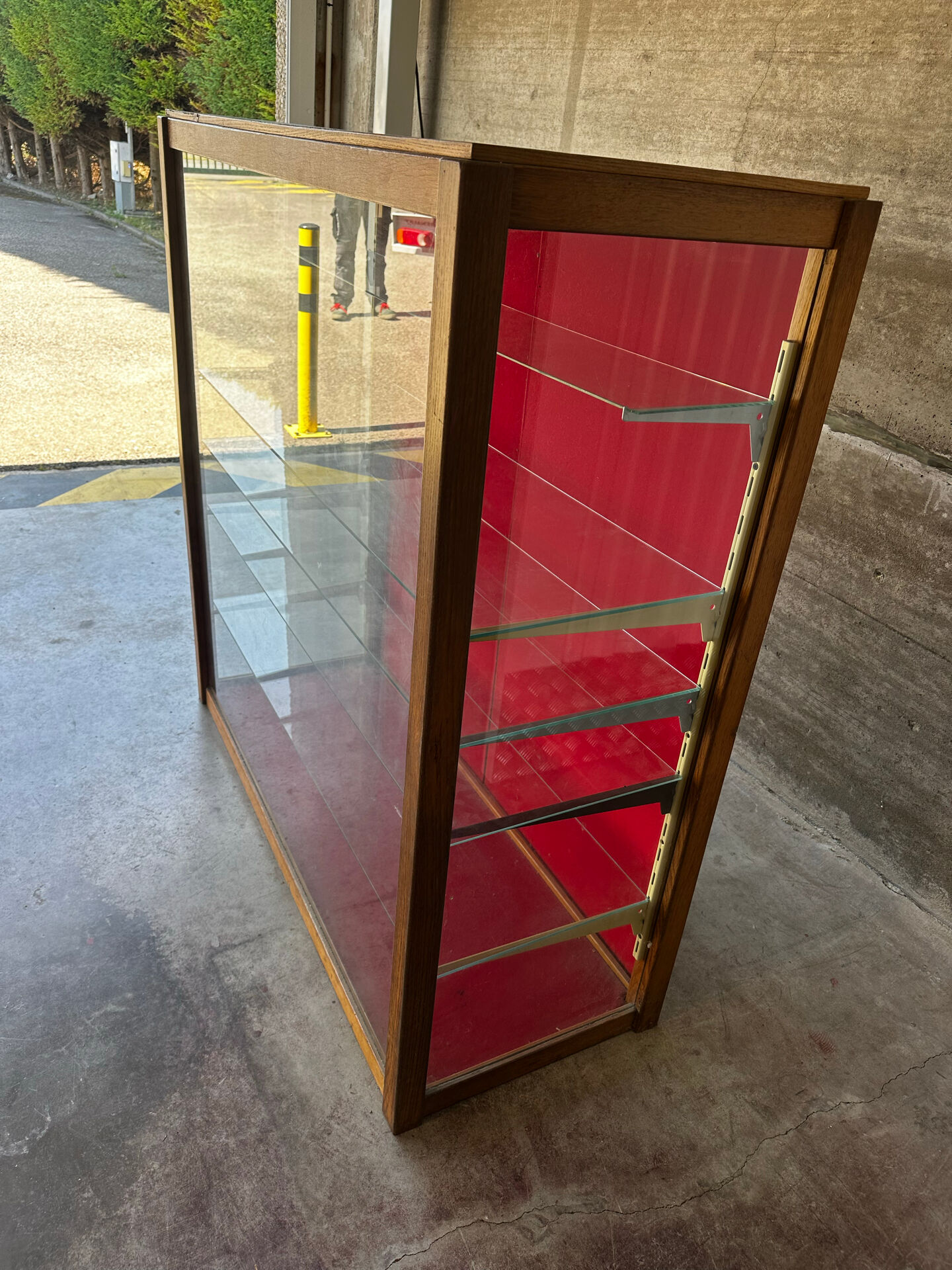 Antique shop display cabinet, 1930s