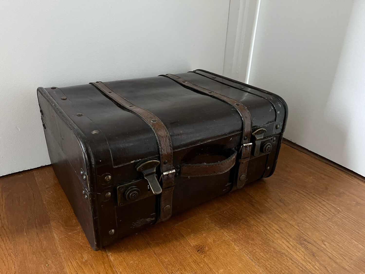 Storage case