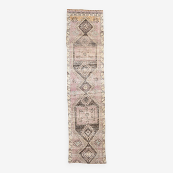 2x10 Vintage Antique Runner Rug, 75x305Cm