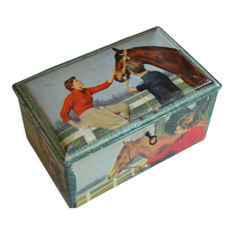 Boite tole litho chevaux hippisme