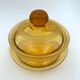 Bonbonnière ancienne en verre et pâte de verre jaune ambré, Tchécoslovaquie - XXe