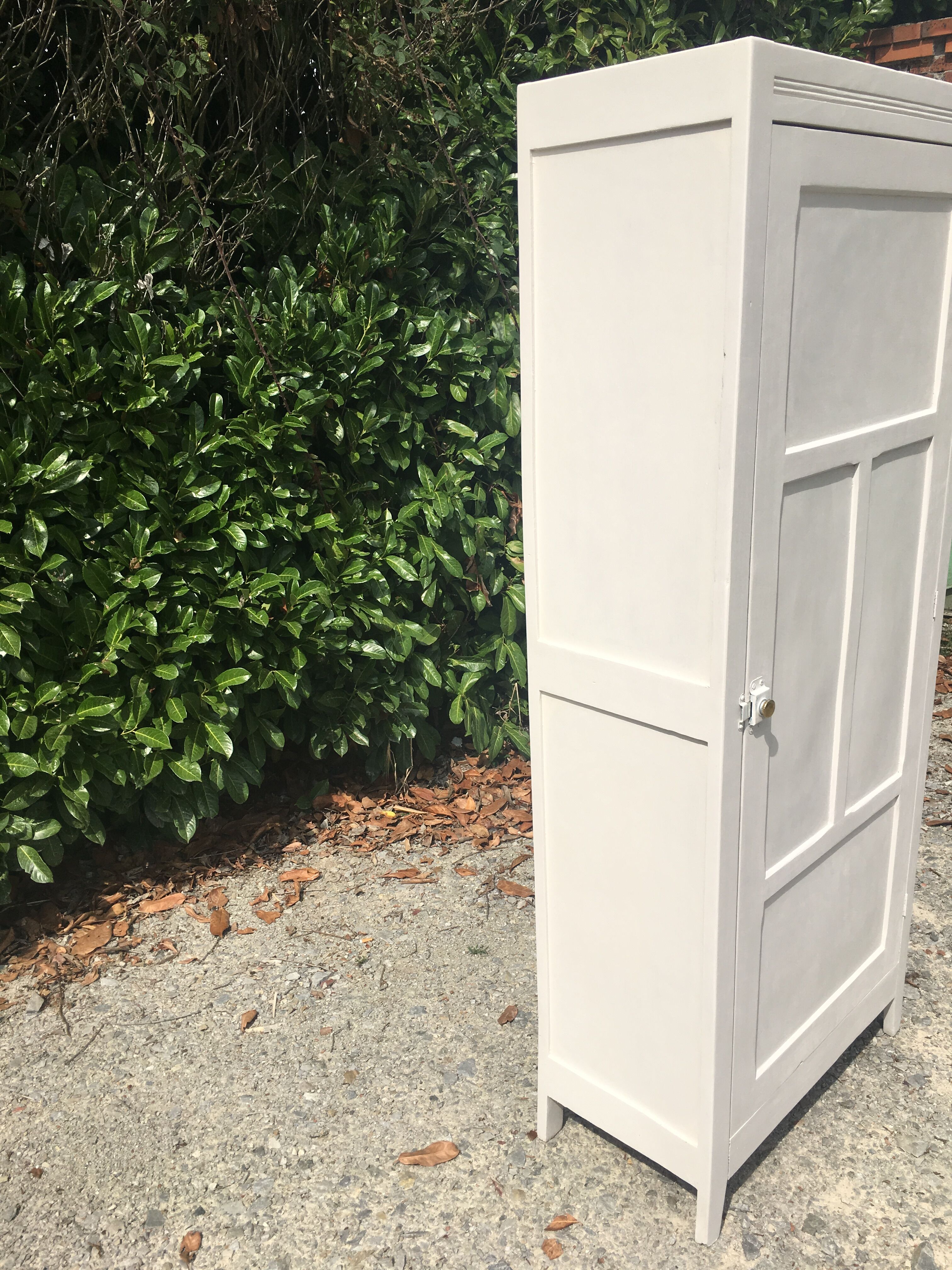 Armoire parisienne une porte