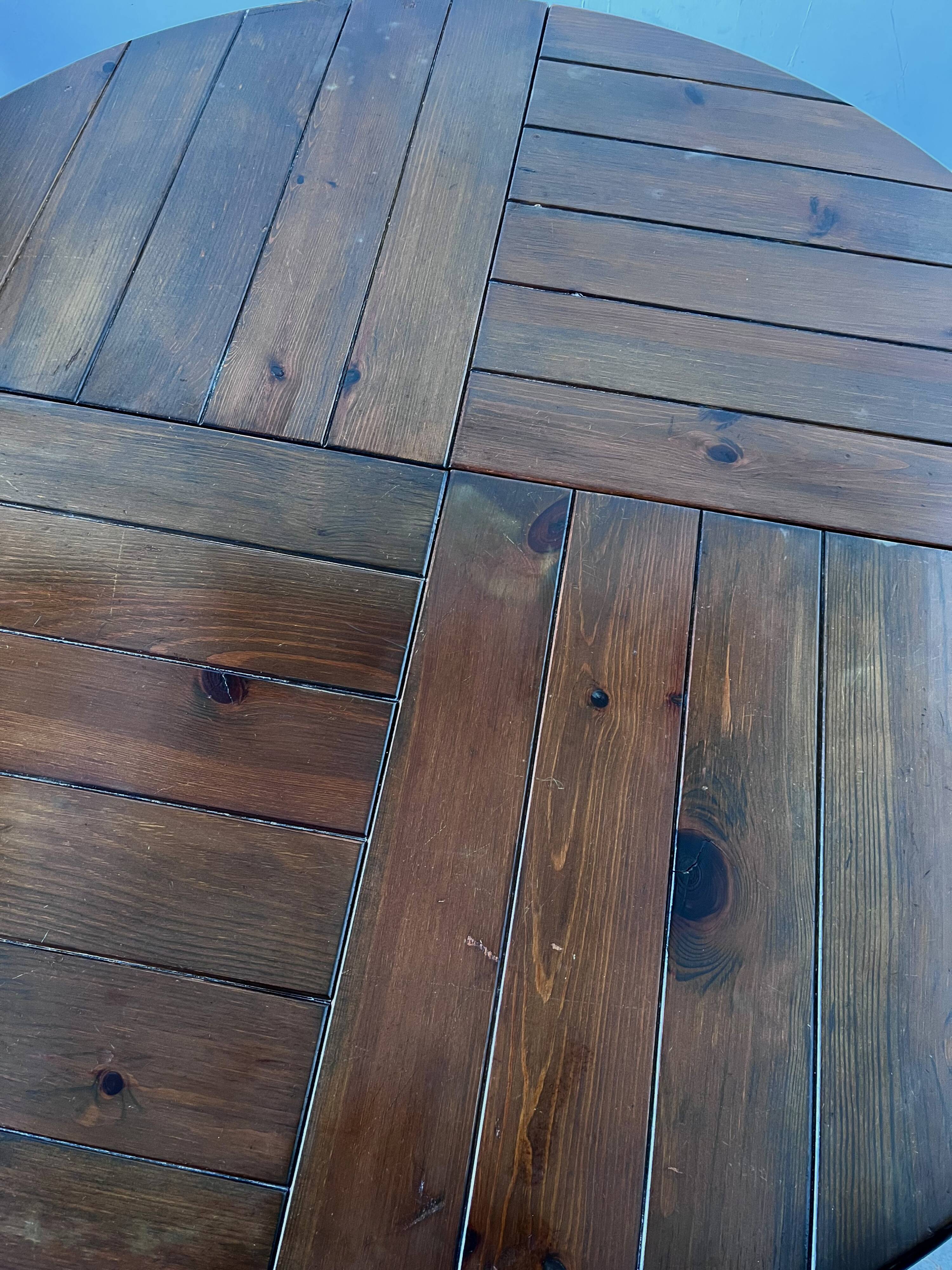 Silvio Coppola extendable table