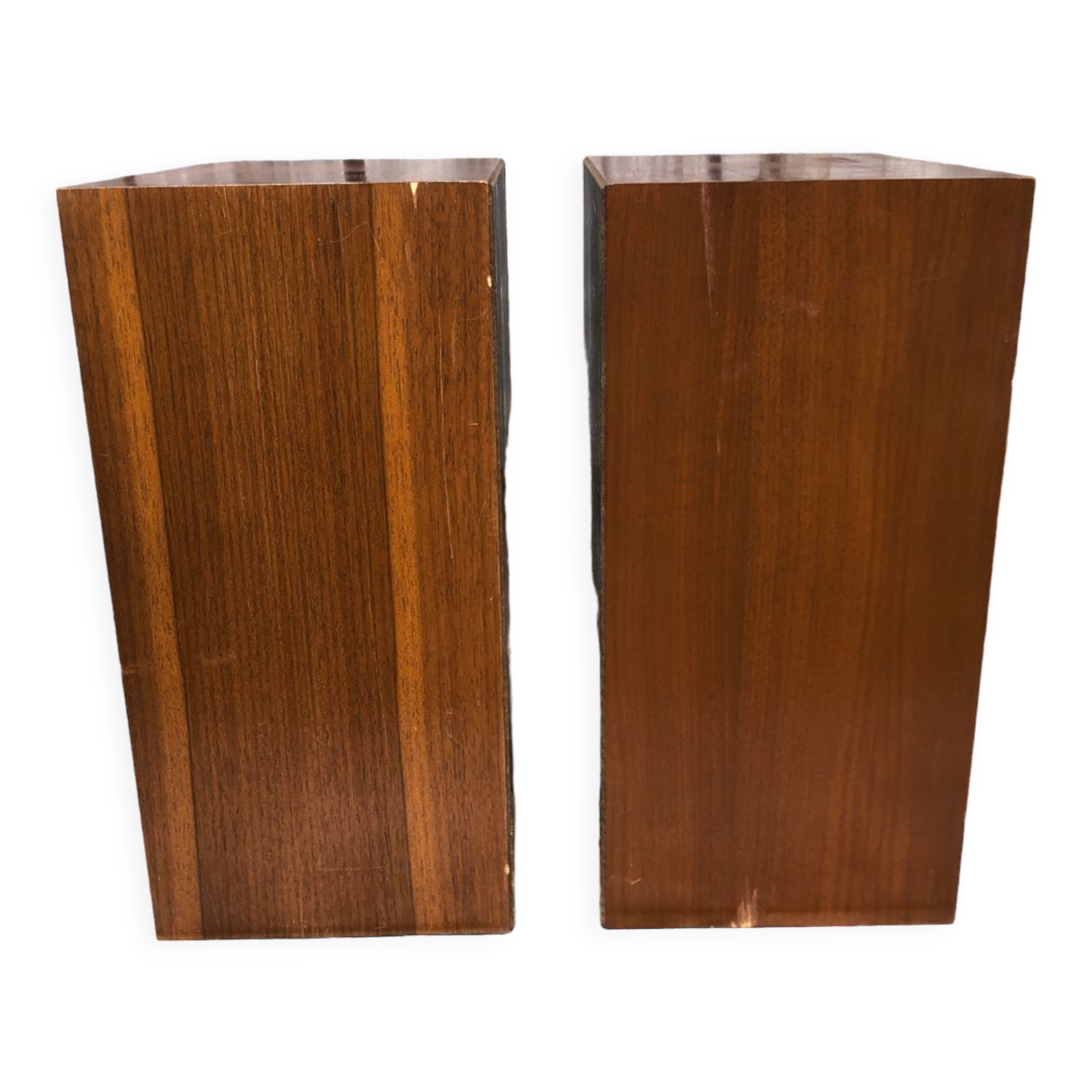 Triple harness wood cherry round tray