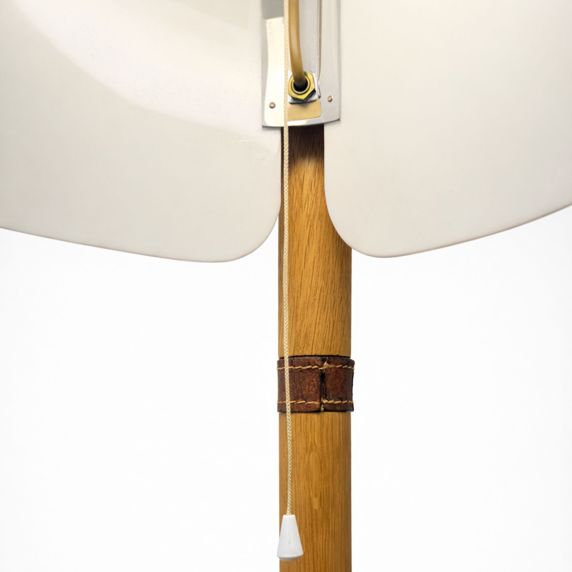 Table lamp model B193 by Bergboms