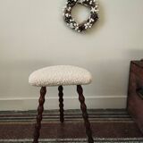 Tabouret tripode