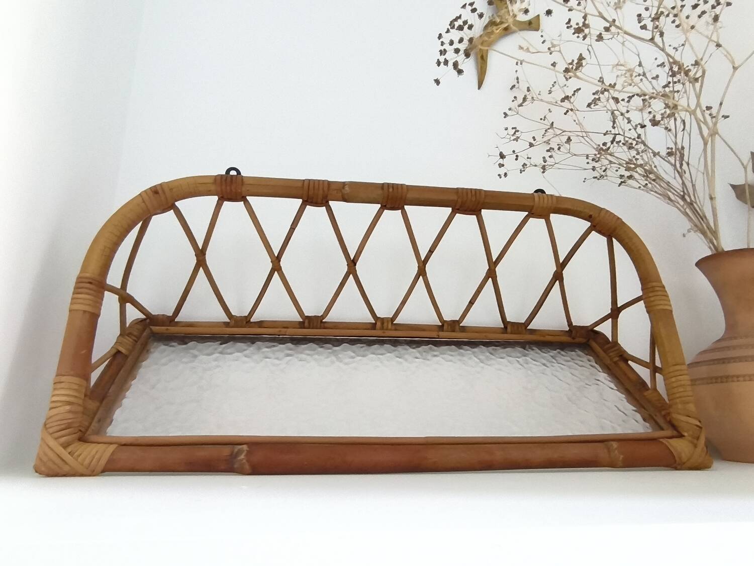 Étagère rotin vintage