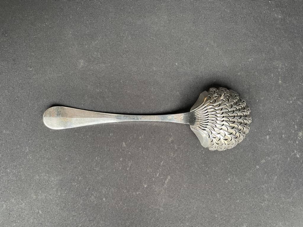 Large sprinkler spoon in 925°/00 silver - 19th century