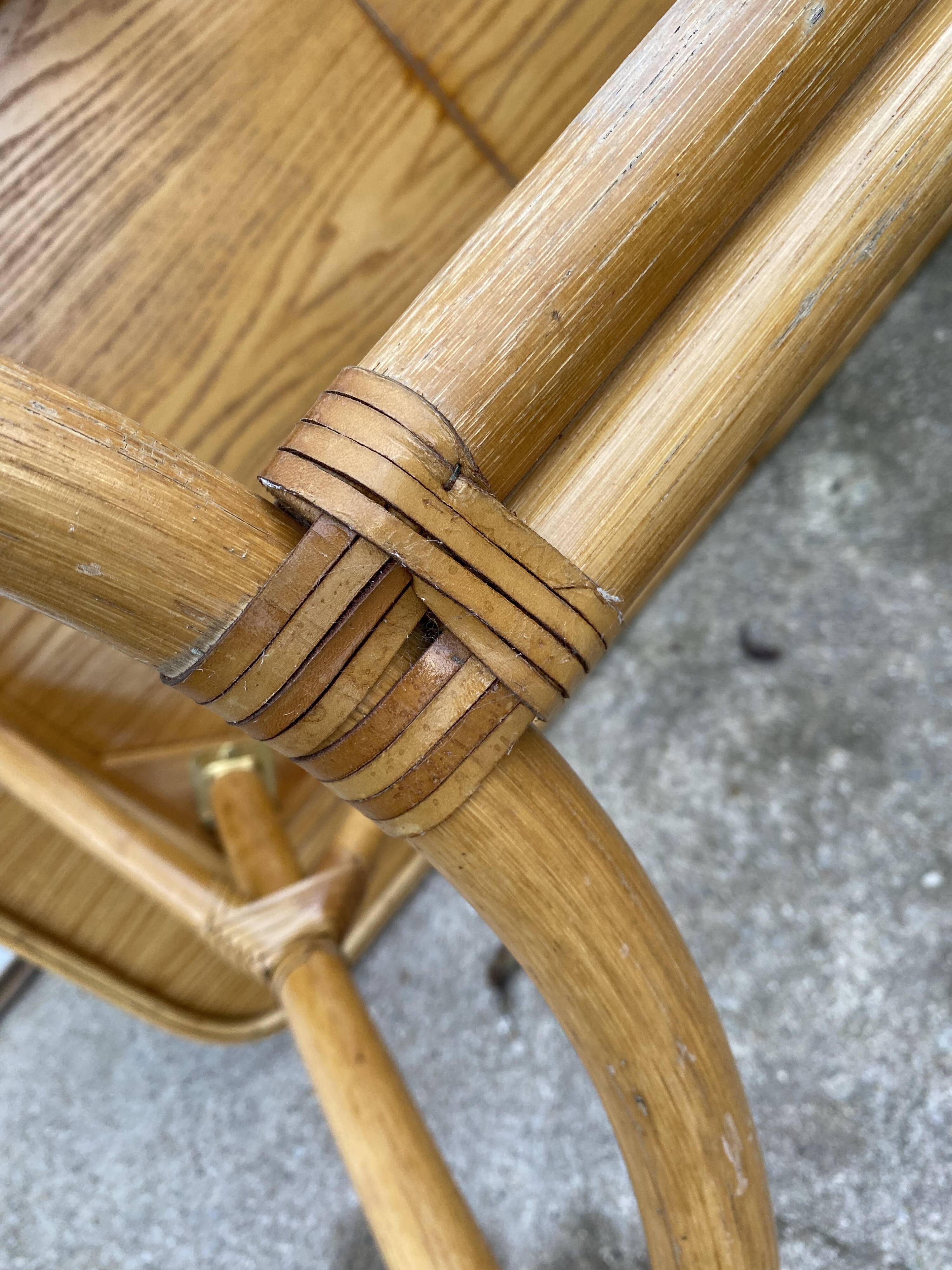 Vintage 80s extendable oak veneer rattan table