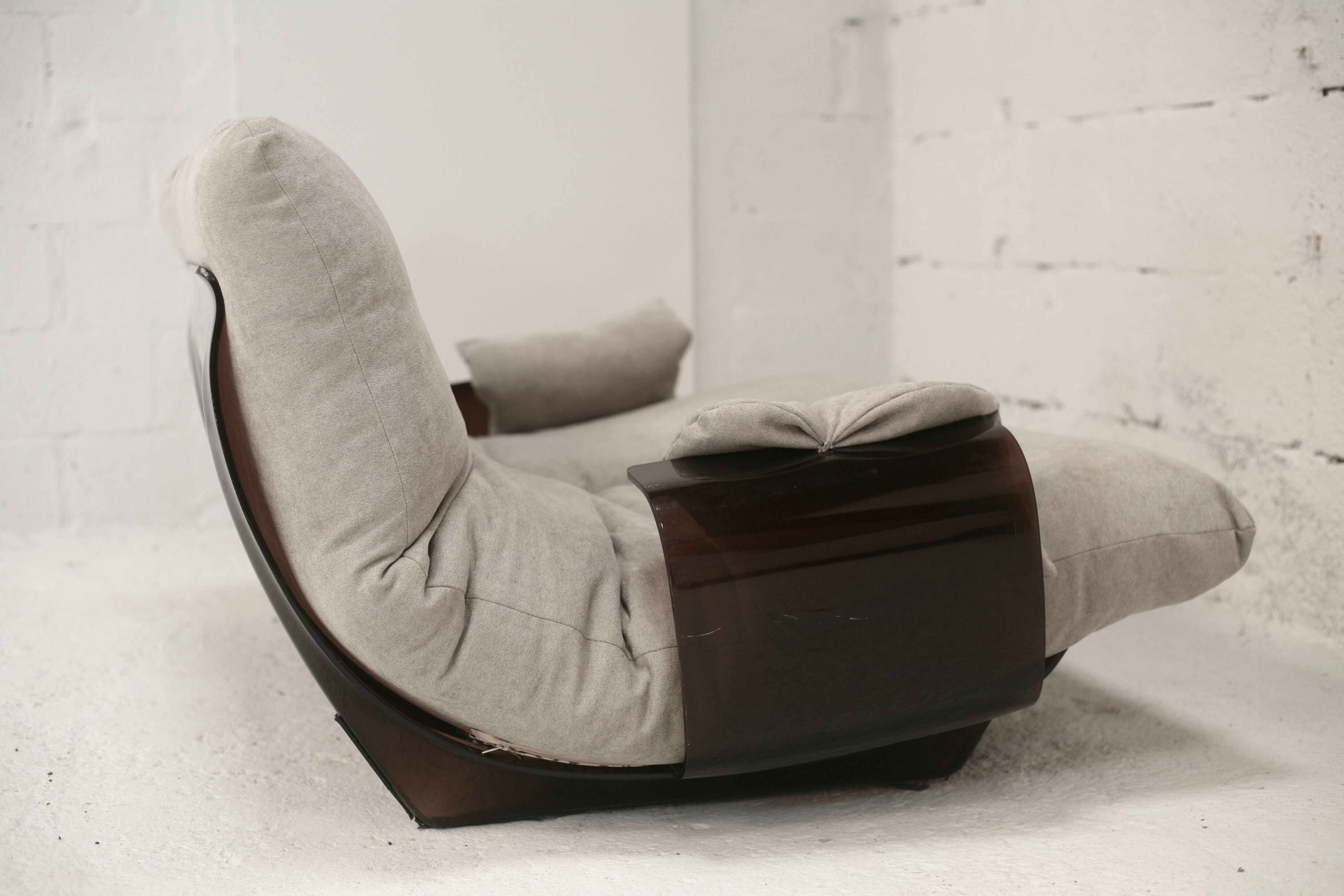 Model Marsala 2-seater sofa by Michel Ducaroy, Roset edition, France, circa 1970