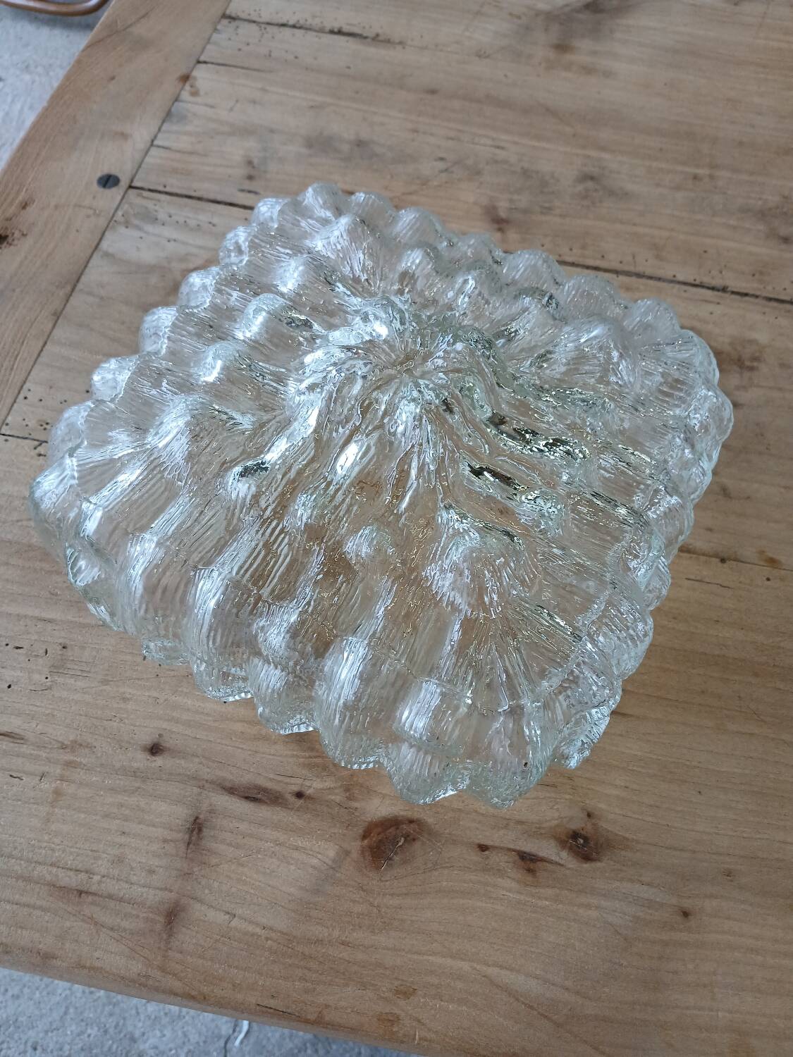 Antique wall/ceiling light in molded glass