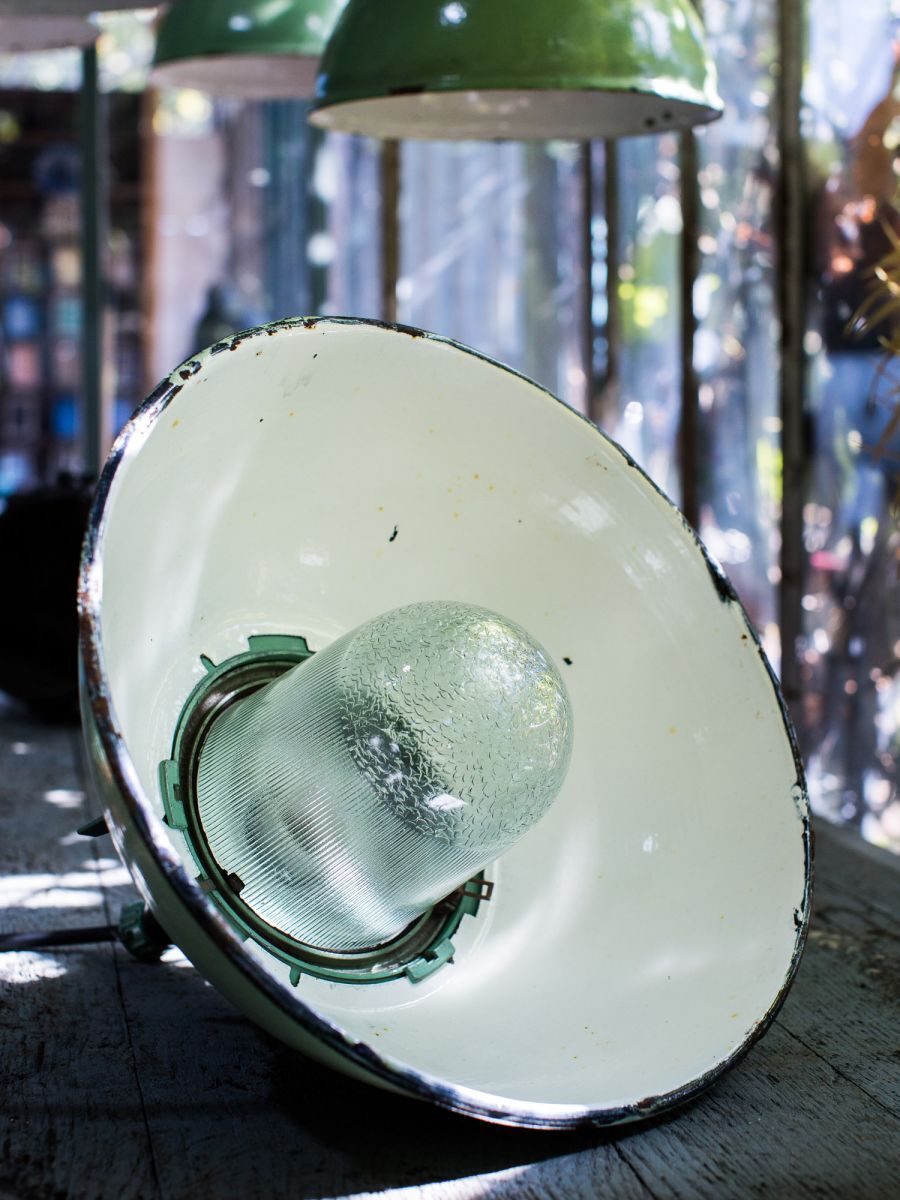 Green enamelled suspension industrial