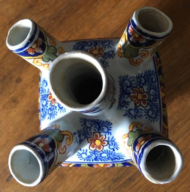 Flower picker, flower girl from DESVRES