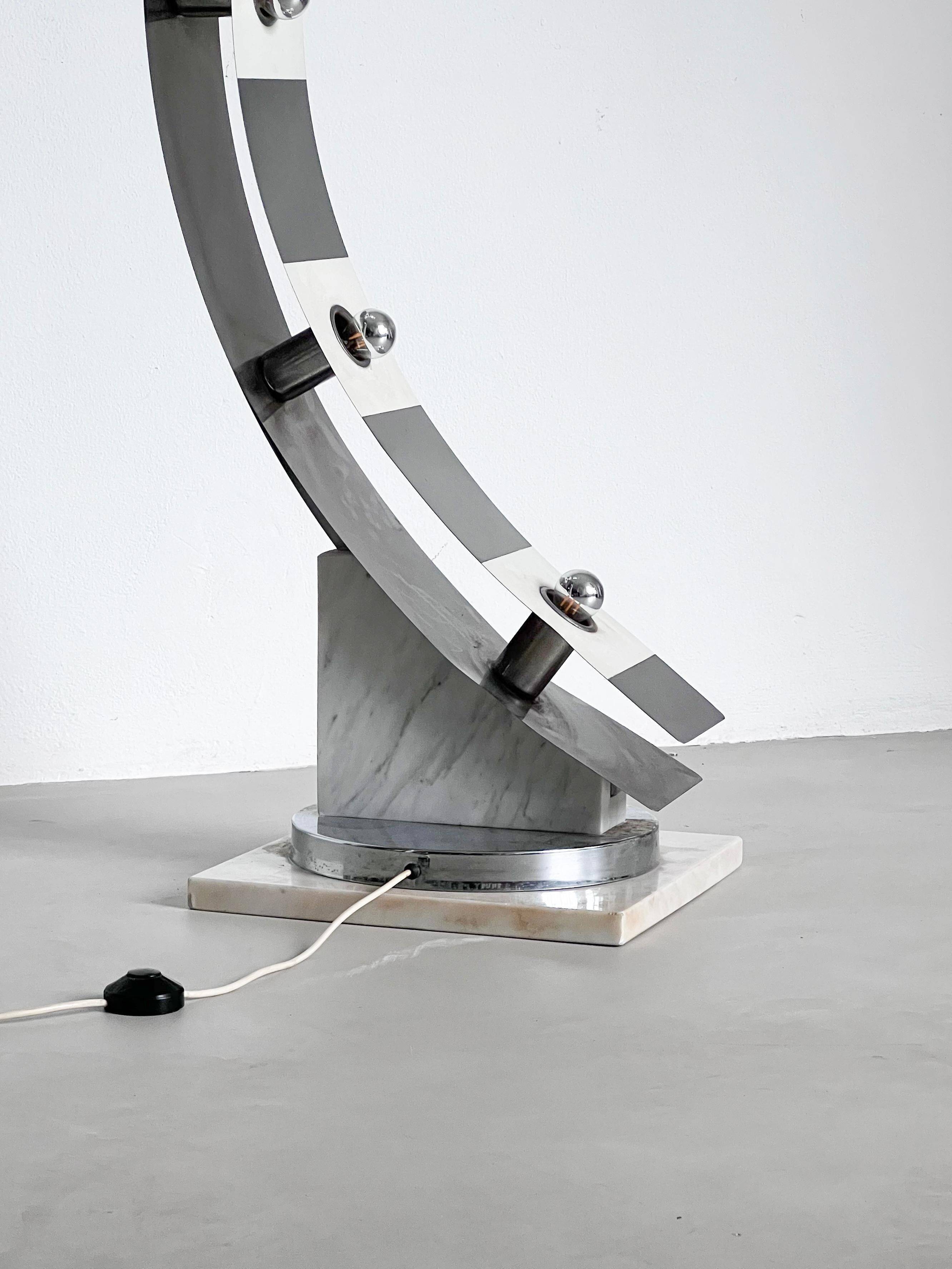 Sculptural space age floor lamp in marble and chrome metal, italian design