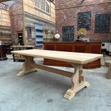Large monastery type table in oak and its 2 extensions