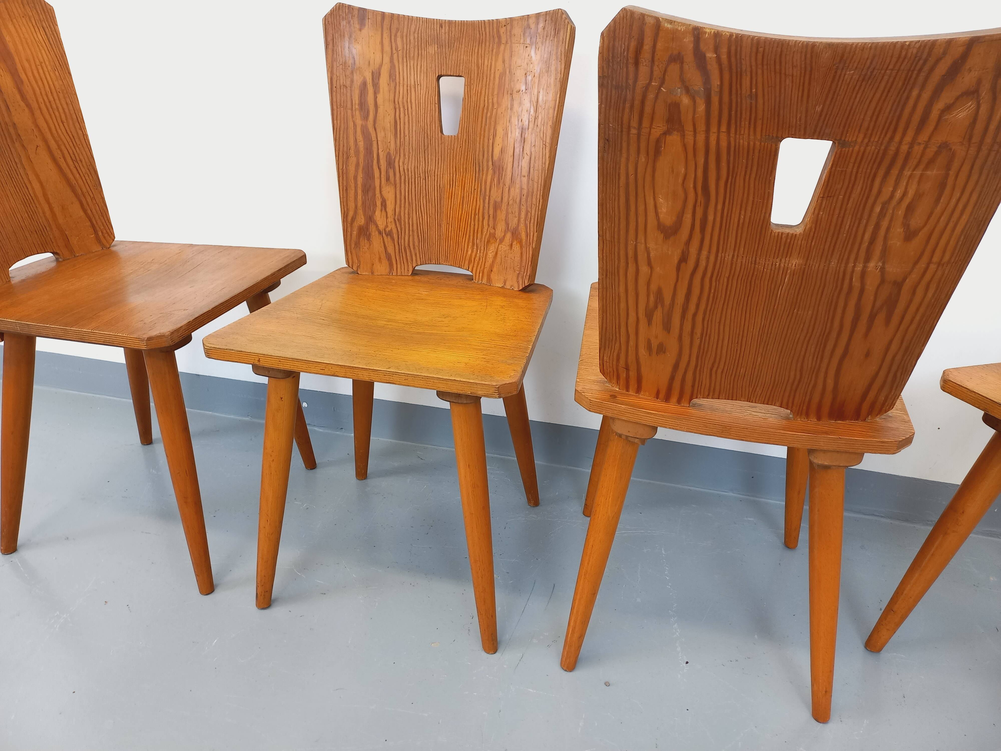 Set of 4 vintage brutalist wooden chairs from the 60s